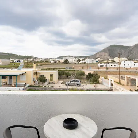 White Lily & Lofts - Adults Only 16 Hotel *