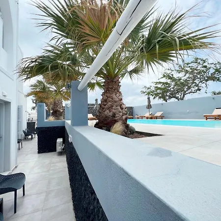 White Lily & Lofts - Adults Only 16 Hotell *