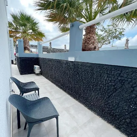 White Lily & Lofts - Adults Only 16 * Perivolos (Santorini)