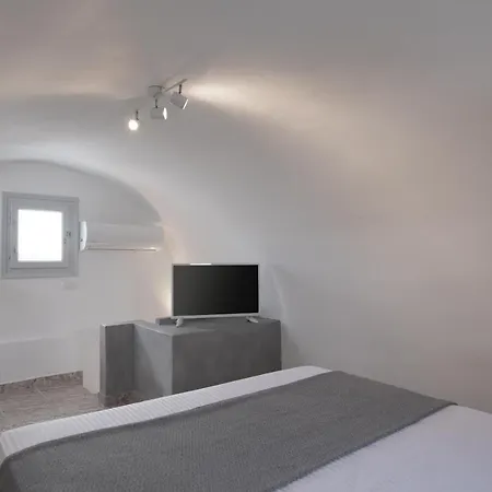 Hotel White Lily & Lofts - Adults Only 16 Perivolos (Santorini)