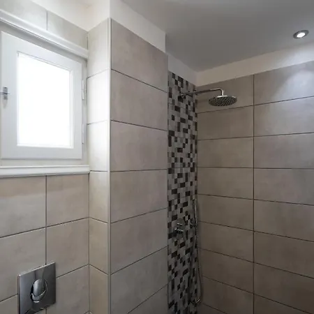 White Lily & Lofts - Adults Only 16 * Perivolos (Santorini)