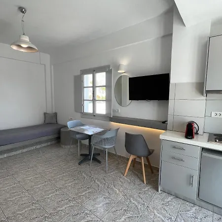 Отель White Lily & Lofts - Adults Only 16 *