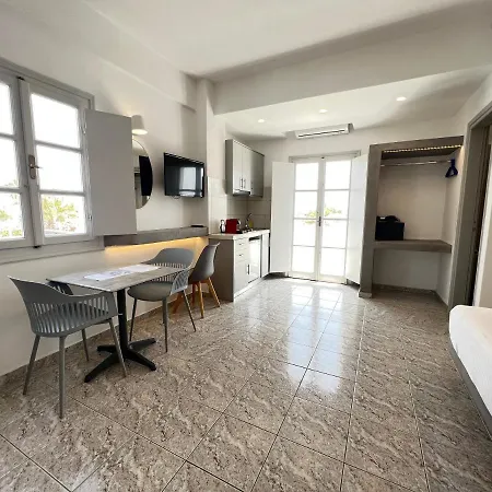 Hotel White Lily & Lofts - Adults Only 16 Perivolos (Santorini)