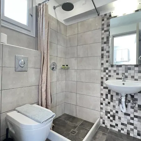 White Lily & Lofts - Adults Only 16 *