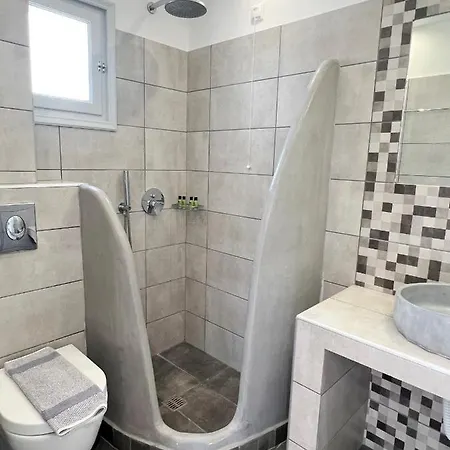 White Lily & Lofts - Adults Only 16 *