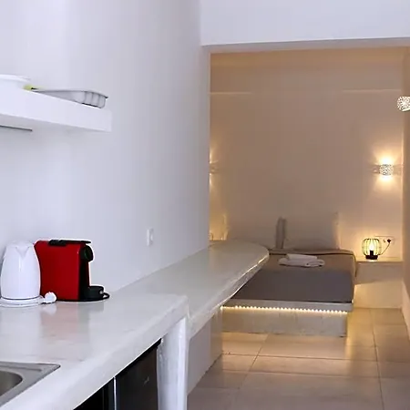 White Lily & Lofts - Adults Only 16 *