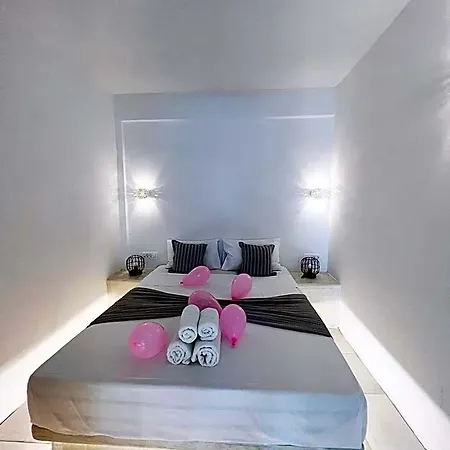 מלון White Lily & Lofts - Adults Only 16 פריבולוס