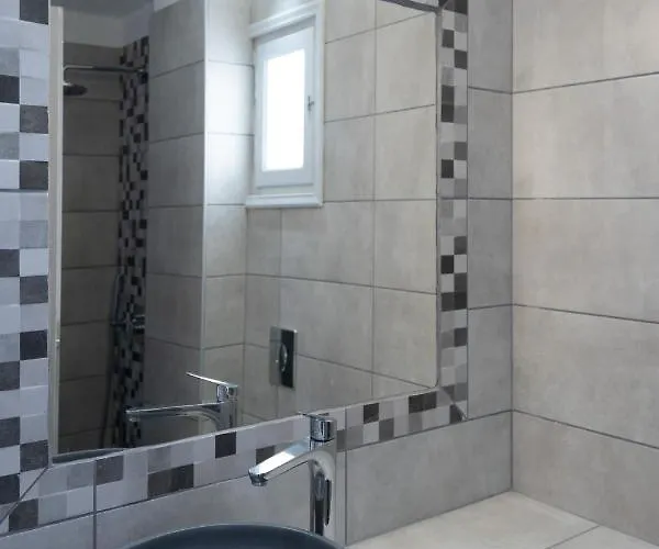 Hotell White Lily & Lofts - Adults Only 16