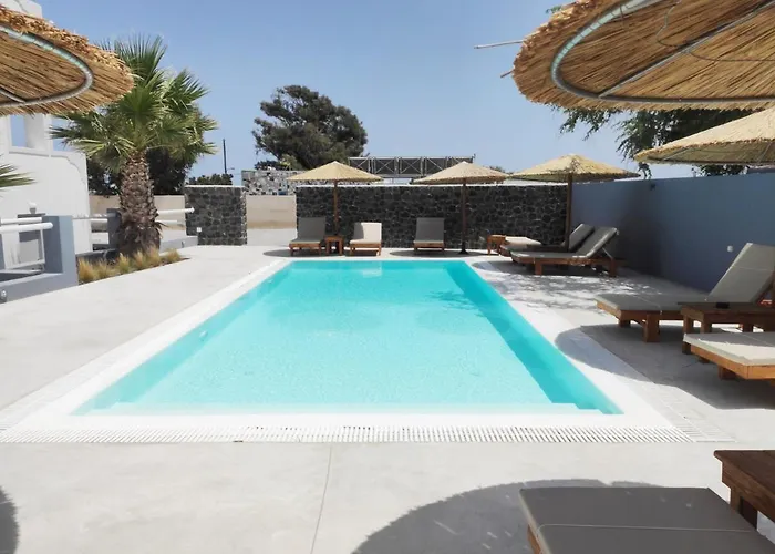 White Lily & Lofts - Adults Only 16